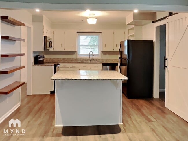 Photo - 6117 Mill Grove Rd