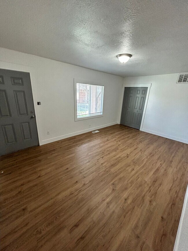 Photo - Lambourne Duplex Unit A