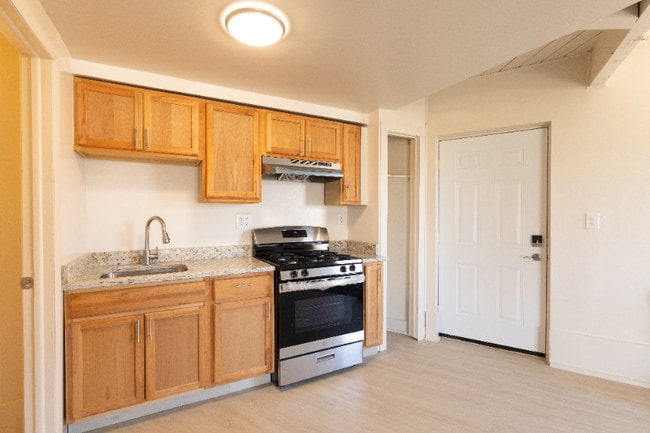 Photo - 4301 Harriet St Unit A-1