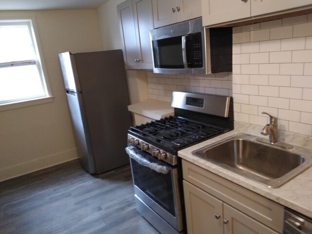 Photo - 368 Hudson Ave Unit Apt. #1