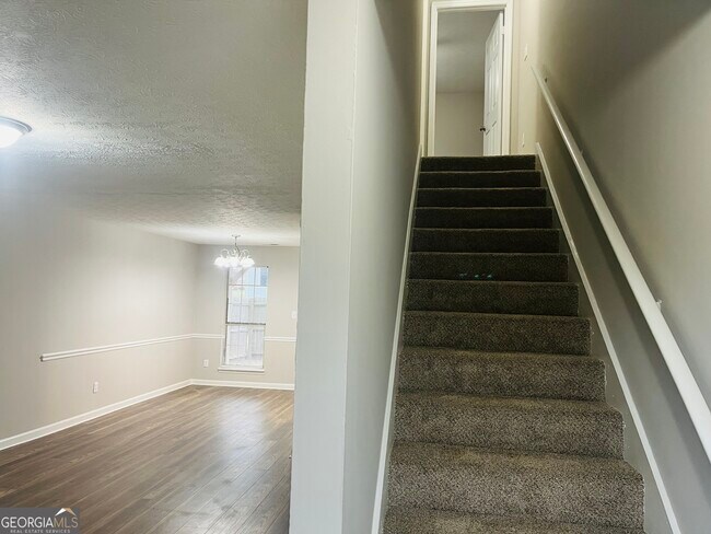 Photo - 314 Harwell Ave Unit 1