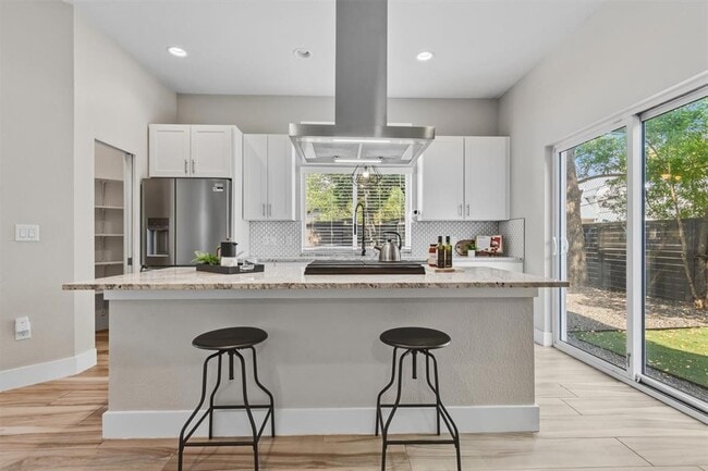 Photo - 5609 Tura Ln Unit A