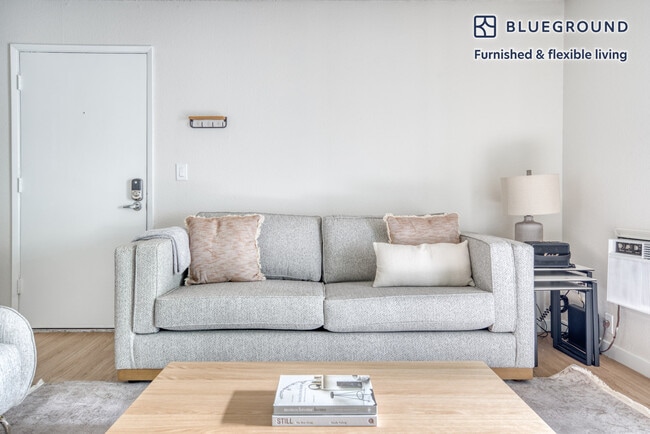 Photo - 2850 Middlefield Rd Unidad FL2-ID1259