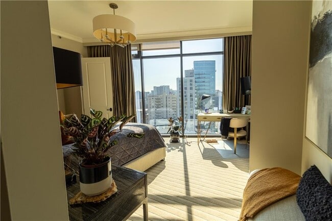 Photo - 2233 Peachtree Rd NE Unit 1105