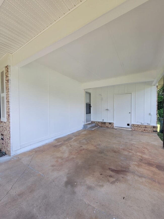 Photo - 3405 Granberry Dr