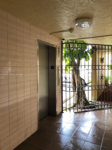 Photo - 8889 Fontainebleau Blvd Unidad 501