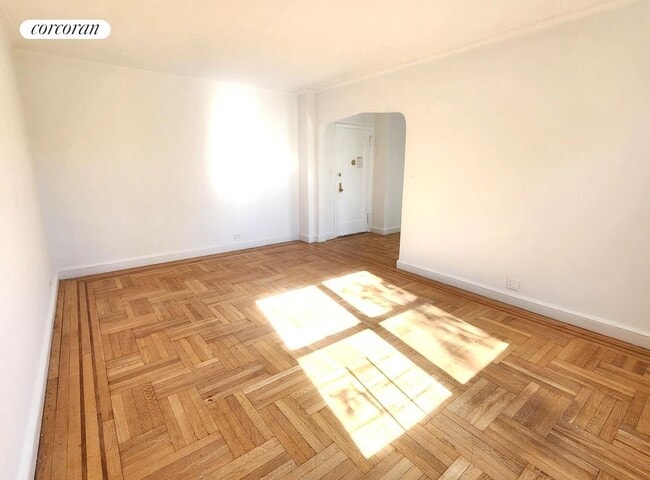 Photo - 5400 Fieldston Rd