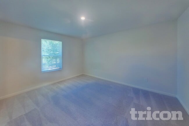 527 Dayspring Dr