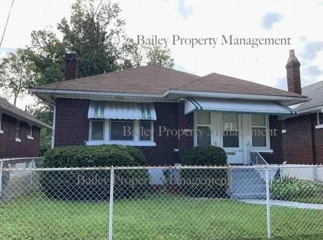 Photo - 119 N 44th St