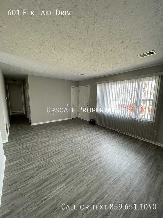 Photo - 601 Elk Lake Dr