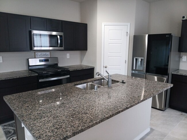 Photo - 3 Bedroom, 2 Bathroom Home! Schedule a Sho...