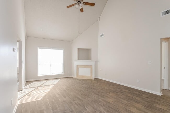 Photo - 7317 Pinnacle Farms Dr