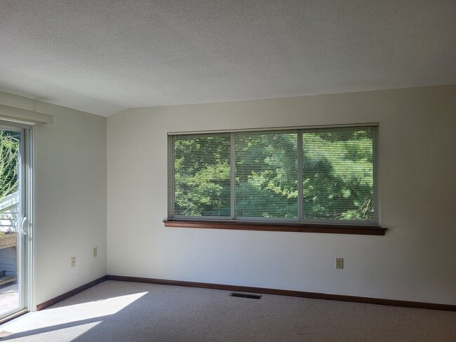 Photo - 107 Hilltop Dr Unit 107