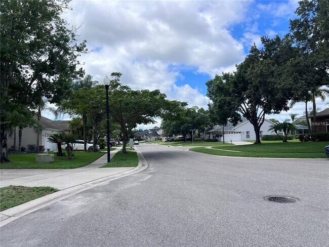 Photo - 667 Waterscape Way