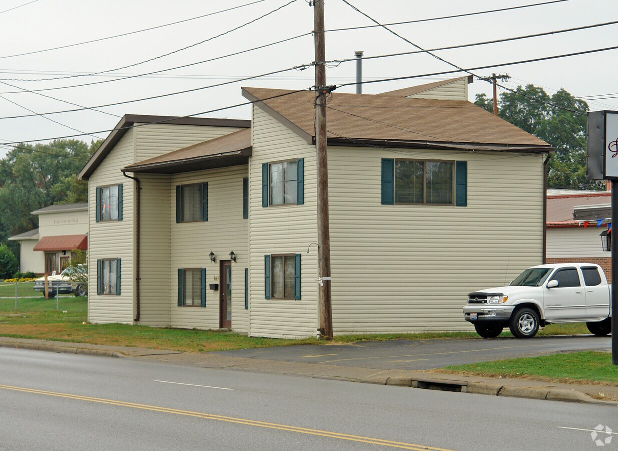 Photo - 707 Washington Blvd Apartments