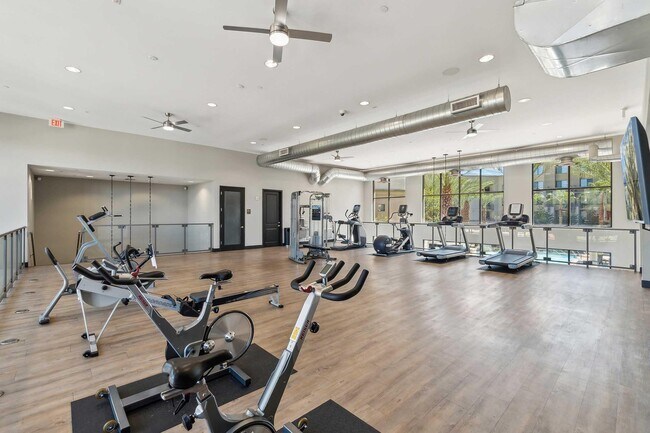 Photo - Altitude Sixteen 75