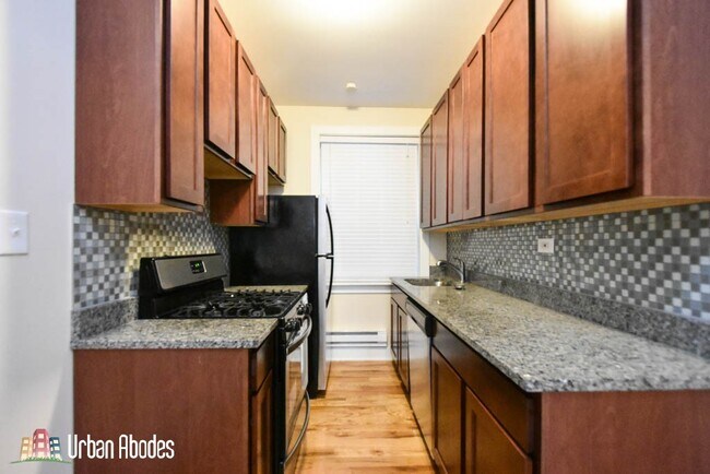 Photo - 1033 Dempster St Unit A06C