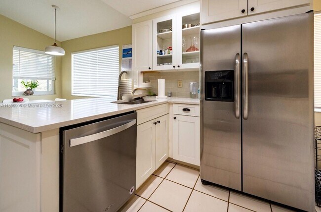 Photo - 2917 Myrtle Oak Cir