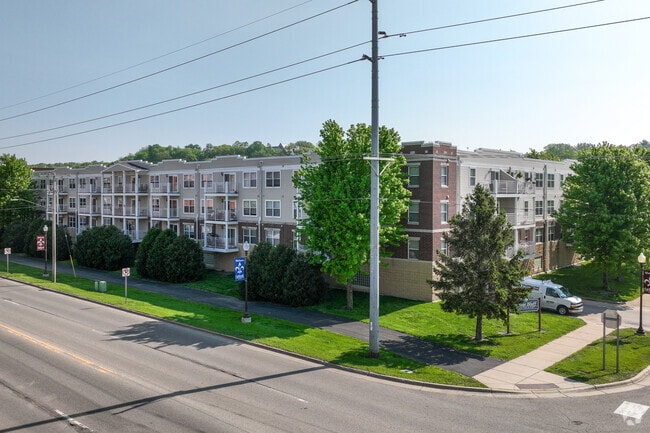 Photo - Heritage Bluff Apartments LLC