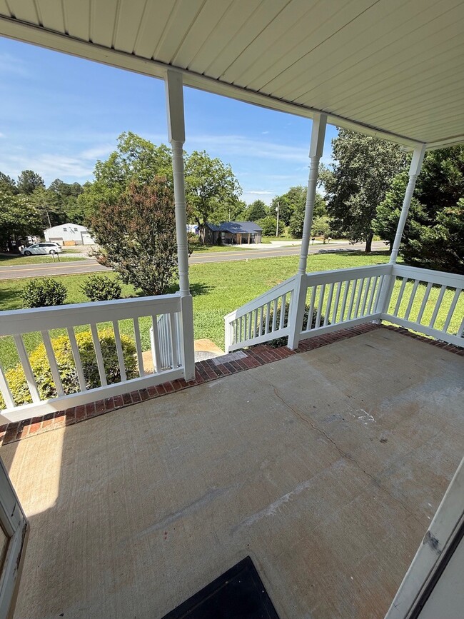 Photo - 2031 Ballenger Rd