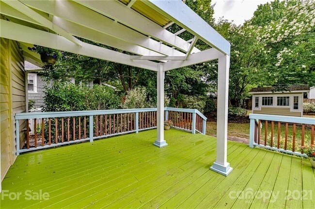 Photo - 404 W Park Ave