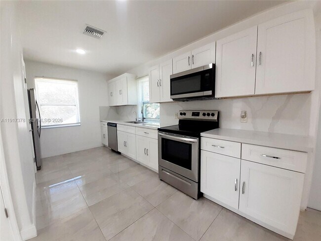 Photo - 13755 SW 20th St Unit REAR
