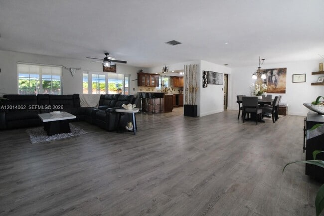 Photo - 27420 SW 165th Ave