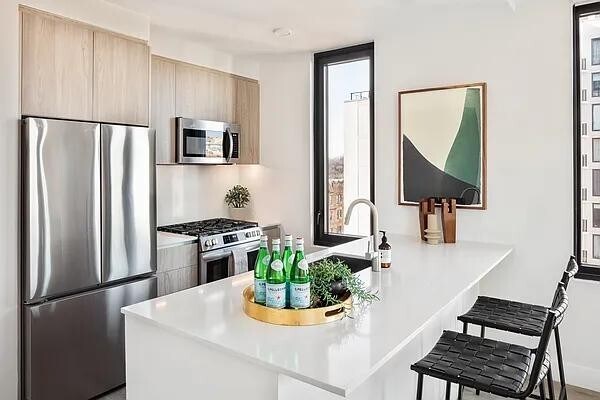 Photo - 54 Crown St Unit 235