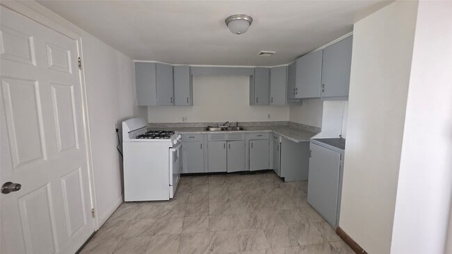 Photo - 65 N Harrison St Unit 2