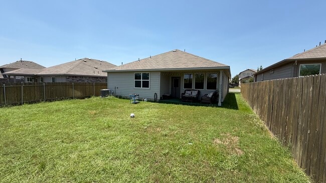 Photo - 197 Arrowhead Vine St