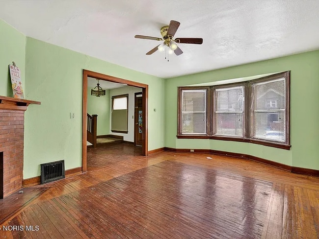 Photo - 3209 Kimball Ave