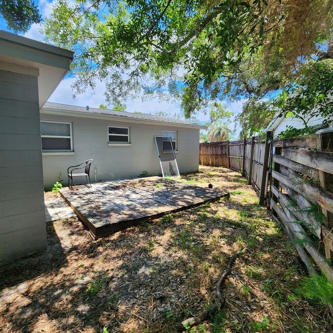 Photo - 3/2 Corner Lot Home