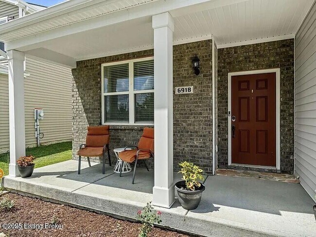 Photo - 6918 Beckingham Blvd