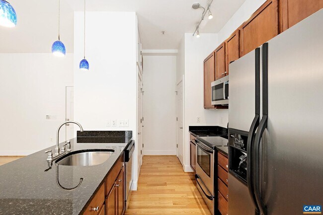 Photo - 215 5th St SW Unit 1D