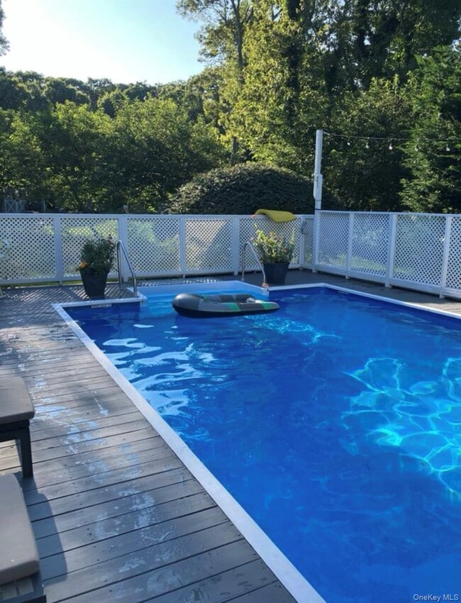 Photo - 23 N Westbury Rd