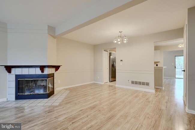 Photo - 733 Reedy Cir