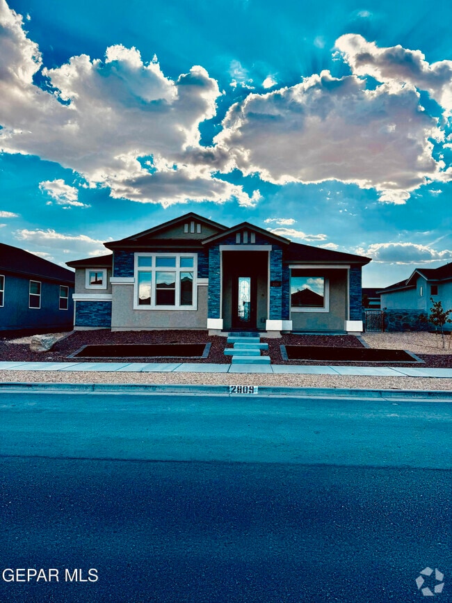 Building Photo - 2809 Mike Price Dr Rental