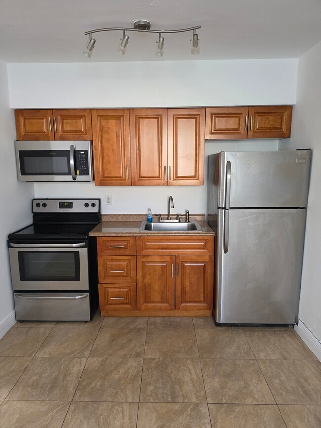 Photo - 742 NW 5th Ave Unidad Apartment 1