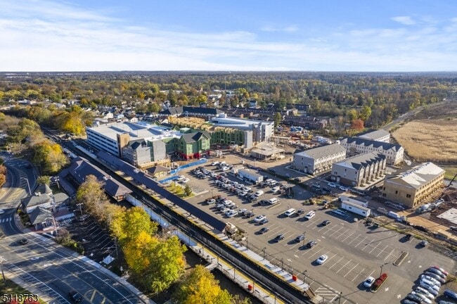 Photo - 39 Robeson St