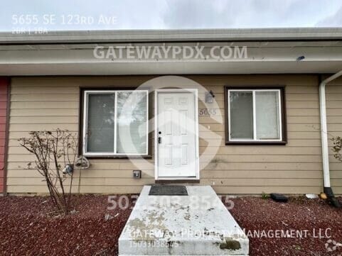 Building Photo - 5655 SE 123rd Ave Rental