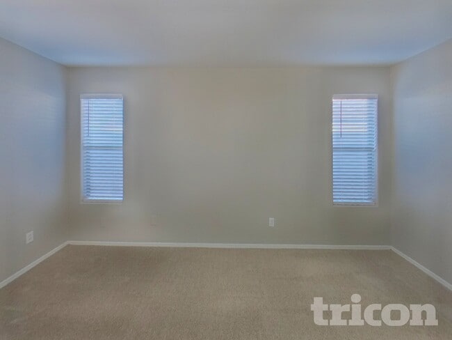 Photo - 42309 W Desert Fairways Dr