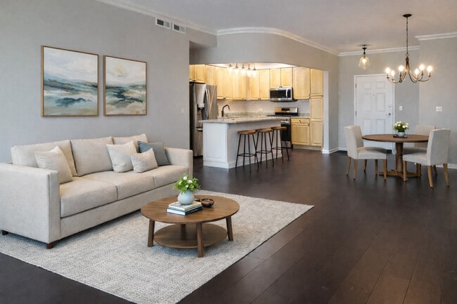 Photo - 5036 W Pensacola Ave