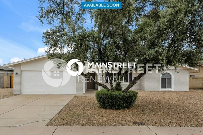 Building Photo - 4 Bedroom Pet-Friendly Home in GLENDALE, A...