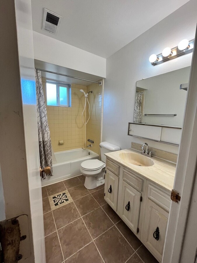 Photo - 409 San Juan De Rio Dr SE