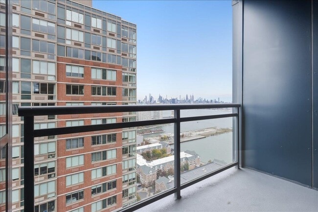 Photo - 389 Washington St Unidad 34E