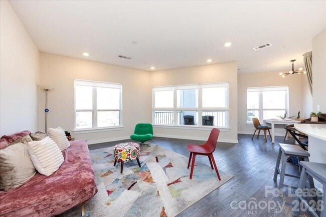 Building Photo - 3630 N Davidson St Unit 2213