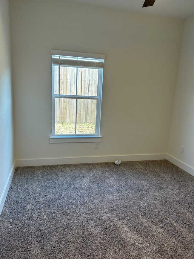 Photo - 16531 Oasis Mdw Ln