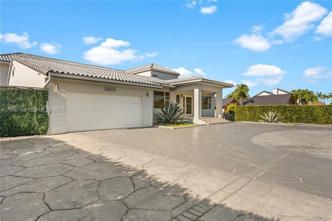 Photo - 13815 SW 38th St