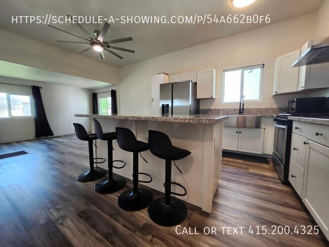 Photo - 170 N Gale Hill Ave Apartamento
