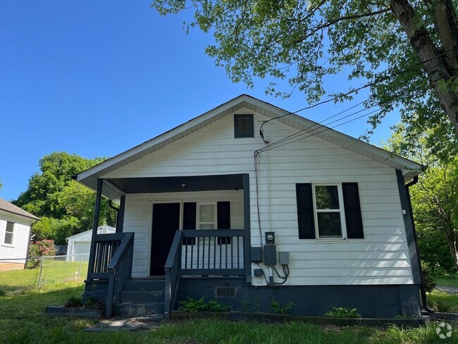 Building Photo - 1417 Essex Ave Rental